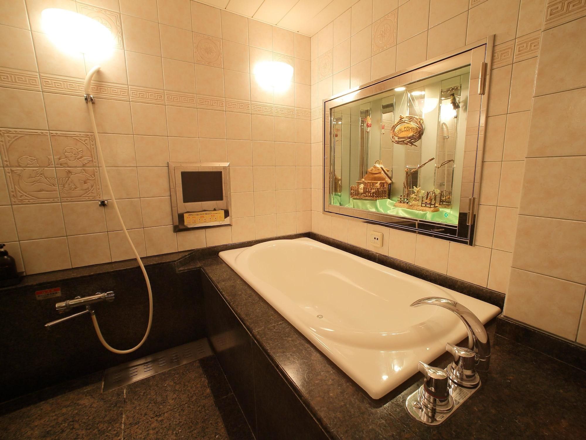 Hotel Fine Garden Matsuzaka II (Adults Only) Matsusaka Bagian luar foto